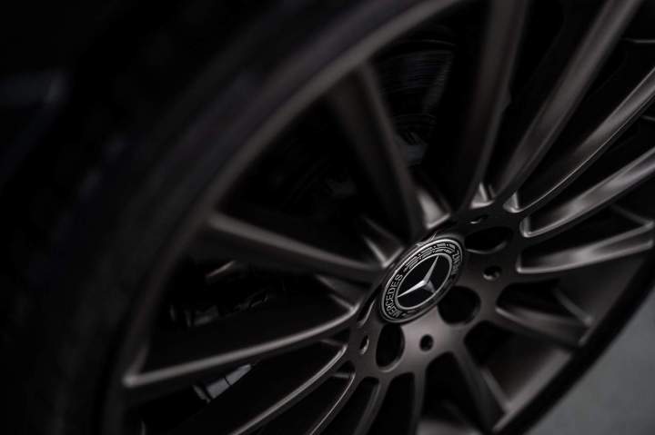 car 4048220 1280 (1)